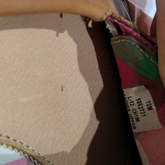 Sperry Peach Patent Boat Shoes size 10M - Picture 4 of 11